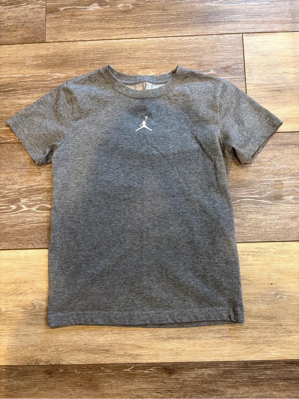 Boys Jordan Short Sleeve Gray Logo Tee